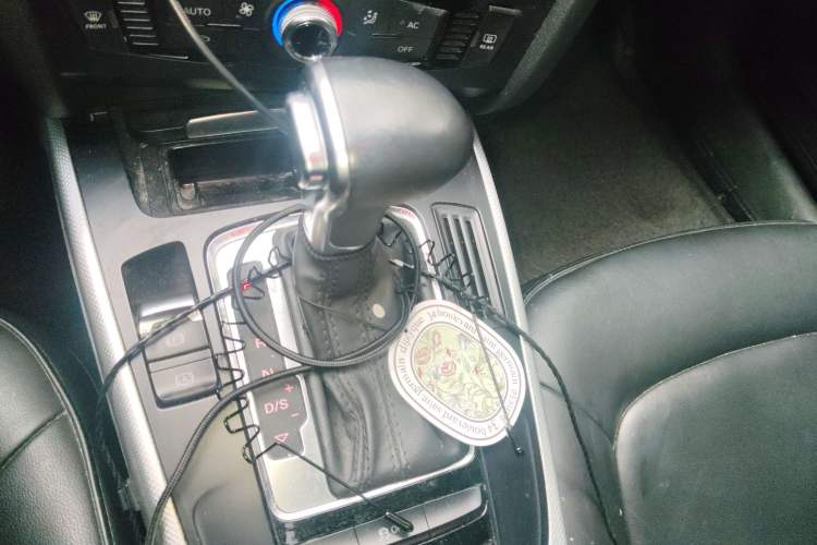 Used Audi A4L 2013 35 TFSI Automatic Standard Model
