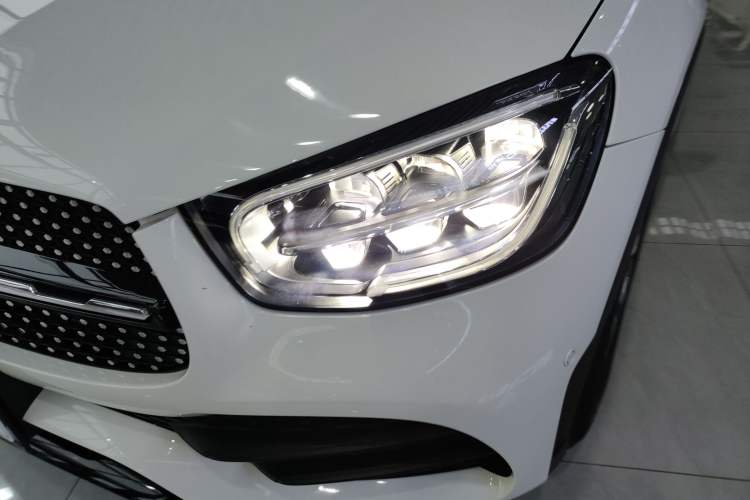 Used Mercedes-Benz GLC Coupe 2021 GLC 300 4MATIC Coupe SUV