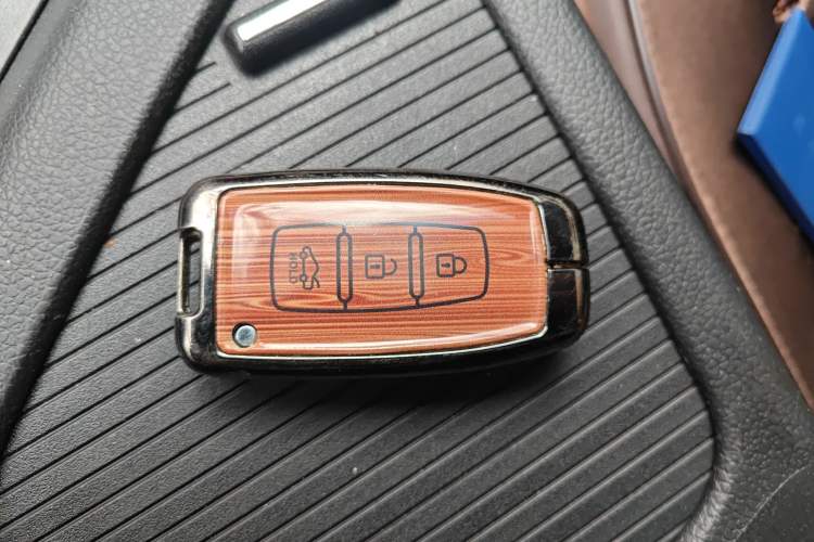 Used Kia K5 2012 2.0L Automatic DLX
