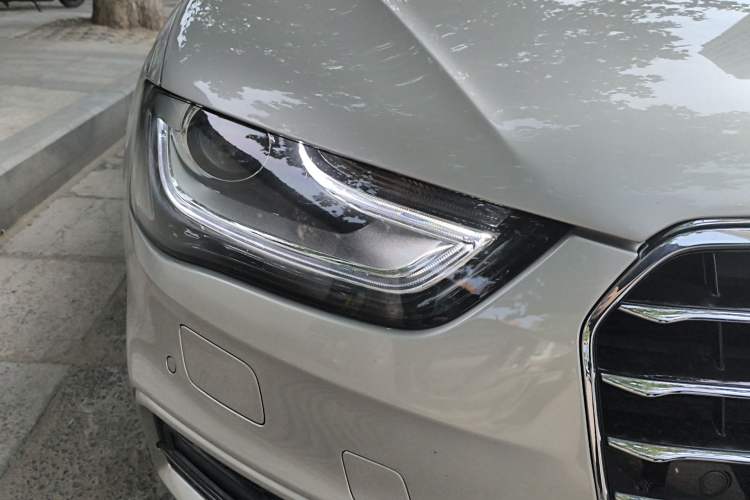 Used Audi A4L 2016 35 TFSI Collection Edition S line Comfort Model
