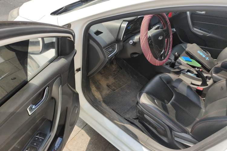 Used Chery Arrizo 5 2017 1.5L Manual Lingchao Edition
