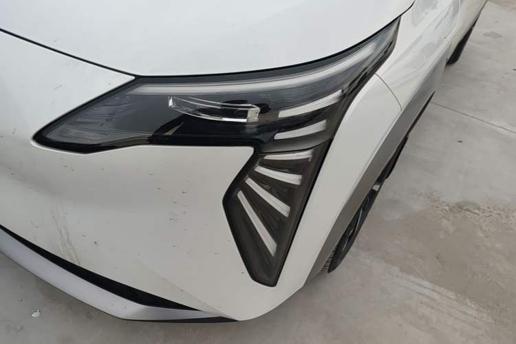 Used AION Y 2023 Plus 510 Smart Edition
