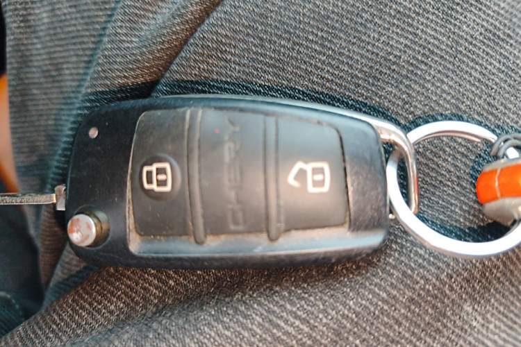 Used Chery Tiggo 3 2016 1.6L Manual ZhiShang Edition