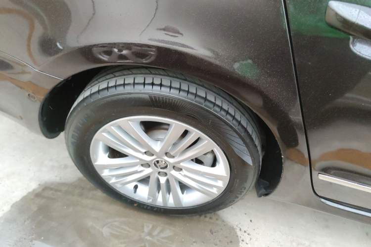 Used Skoda Superb 2013 1.8TSI Automatic Yashi Edition