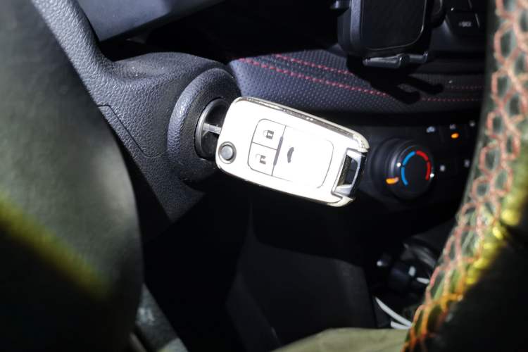 Used Chevrolet Monza 2019 RS 330T Automatic Comfort Edition China VI Standard