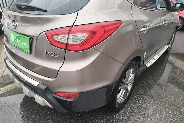 Used Hyundai ix35 2013 2.0L Automatic Two-Wheel Drive Smart GLS China IV Standard