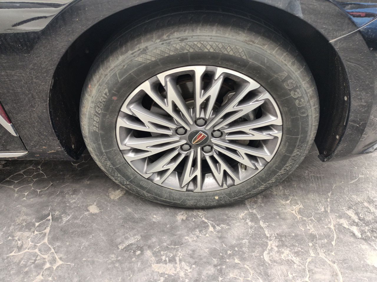 Hongqi H5 2024 1.5T DCT Smart Connect Flagship Edition - Chinese Trim Yun — снимка 8