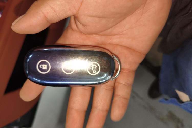 Used Li Auto L8 2023 Air model Vehicle Key