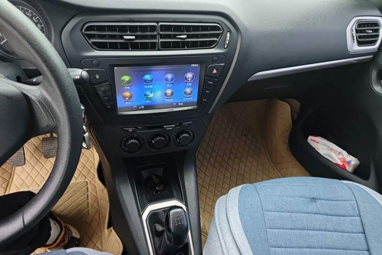 Used Peugeot 301 2014 1.6L Manual Comfort Edition
