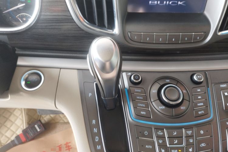 Used Buick GL8 2011 3.0L XT Luxury Business Flagship Edition Gear Lever