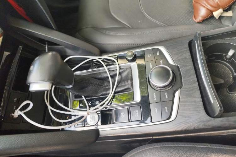 Used BORGWARD BX7 2016 28T Four-wheel Drive Luxury Edition 5 Seats