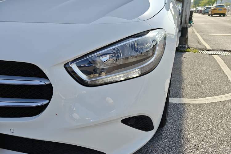 Used Mercedes-Benz B-Class 2022 B 180 Fashion Model
