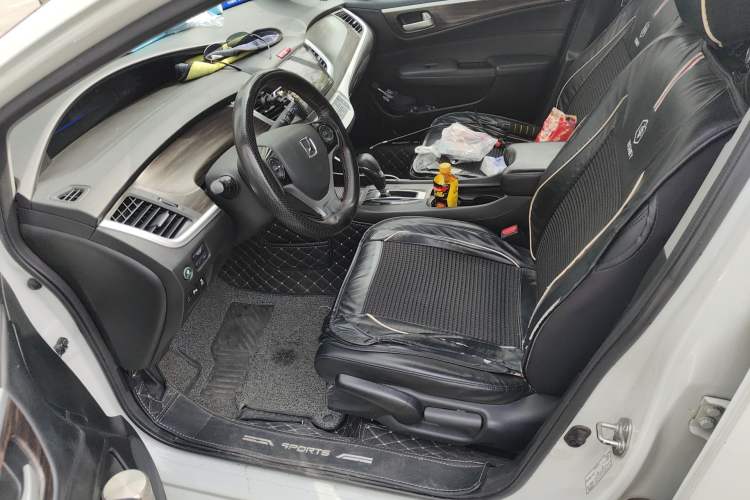 Used Honda Jade 2017 1.8L automatic Comfort version 5 seats Left Front Seat