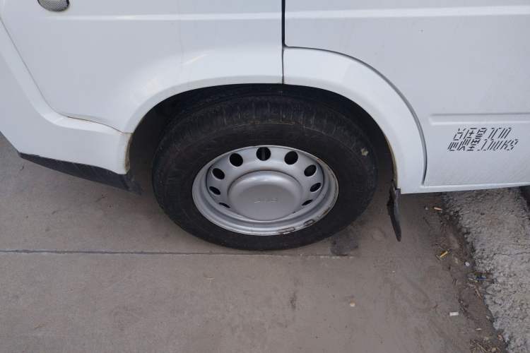 Used JMC Transit 2021 2.8T Space King Standard Version Short Wheelbase Mid-Height Roof 3-Seater Diesel Euro VI JX493 Exterior 3