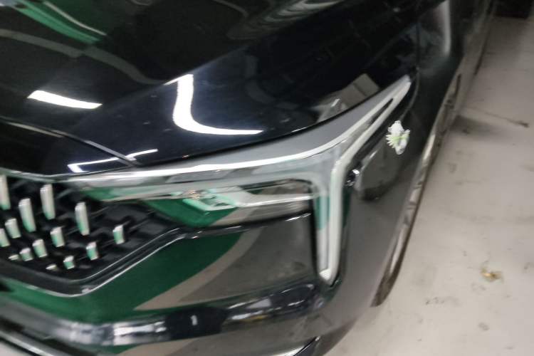 Used Bestune B70 2022 Third Generation 1.5T Automatic Enjoyment Version Left Front Headlight