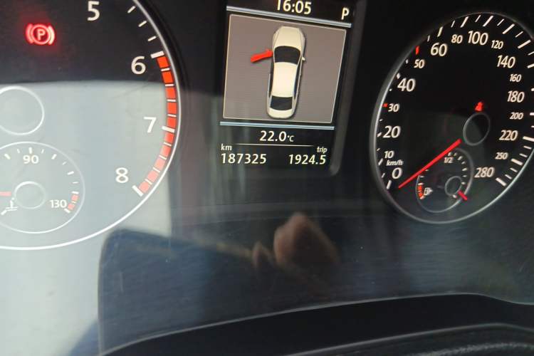 Used Volkswagen Passat 2015 1.8TSI DSG Prestige Edition