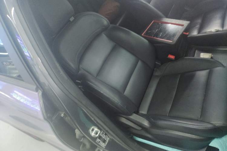 Used MG 4 EV 2022 425 km Luxury Edition
