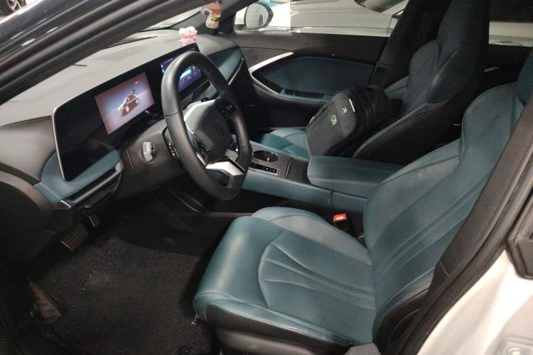 Used MG 7 2023 2.0T Automatic Hunter Luxury Edition Left Front Seat