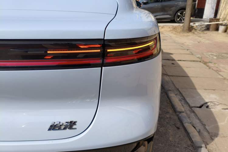 Used VOYAH PASSION 2023 Four-Wheel Drive Long-Range Version
