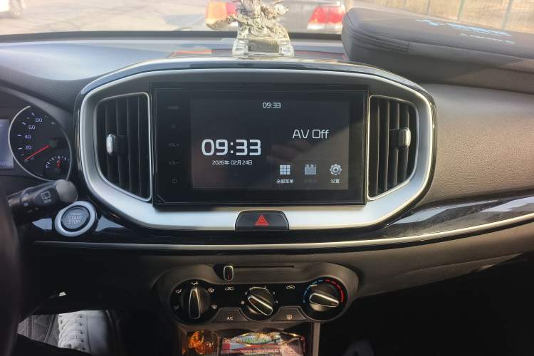 Used Kia kx1 Stonic 2021 1.4L CVT Fun Edition
