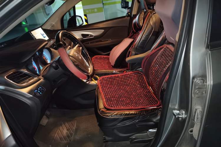 Used Buick Encore 2015 1.4T Automatic Two-Wheel Drive Urban Elite Version