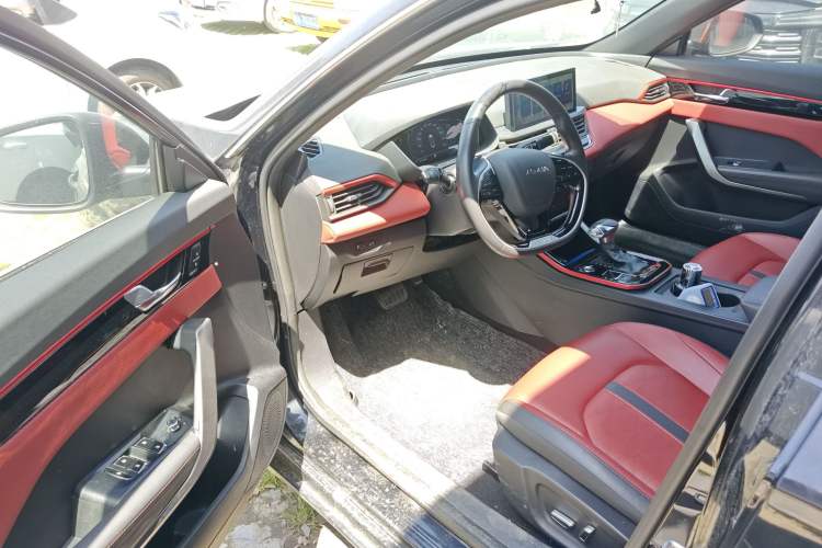 Used Dongfeng Aeolus Yixuan 2021 230T Automatic Hunter Edition Driver Seat