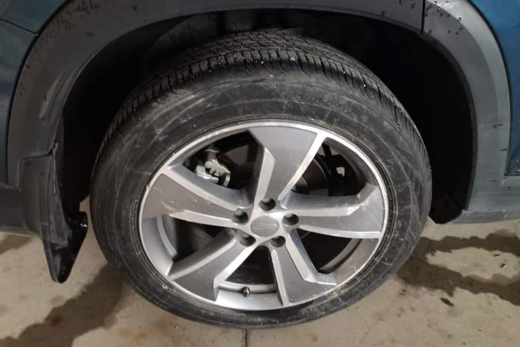 Used Geely Auto Haoyue L 2023 2.0T DCT Prestige Edition
