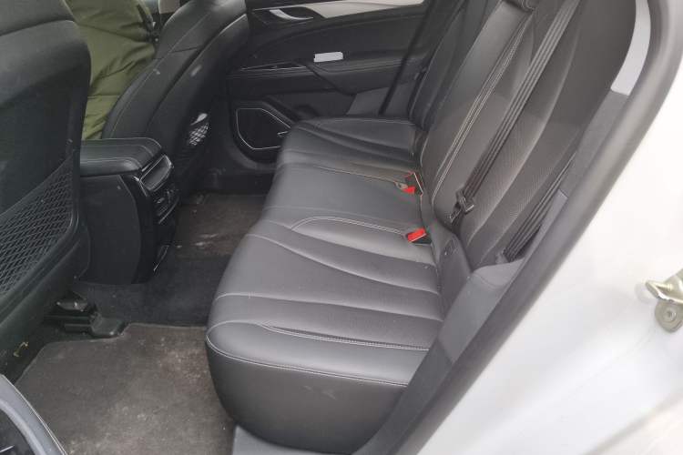 Used Geely Auto Emgrand GT 2020 1.5T MHEV Yaoxiang Edition
