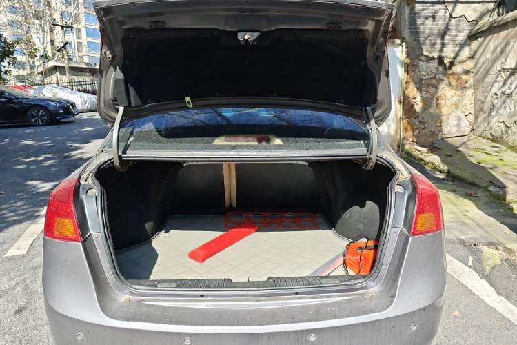 Used Buick Excelle 2011 1.6 LE-AT
