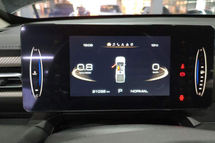 Used Great Wall Poer 2024 2.4T Passenger Version Automatic Diesel Two-Wheel Drive Comfort Edition
