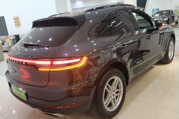 Used Porsche Macan 2021 Macan 2.0T

