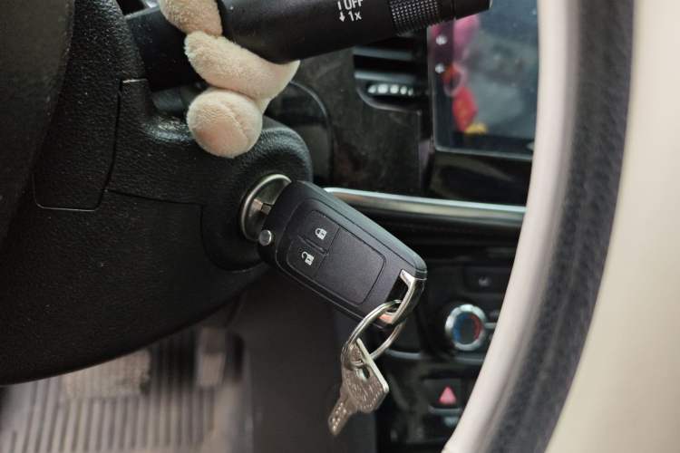 Used Buick Encore 2017 18T Automatic Two-Wheel Drive Urban Leading Model Vehicle Key