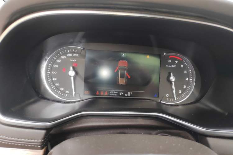 Used Roewe RX8 2018 30T Smart Connectivity Two-Wheel Drive Flagship Edition Instrument Cluster
