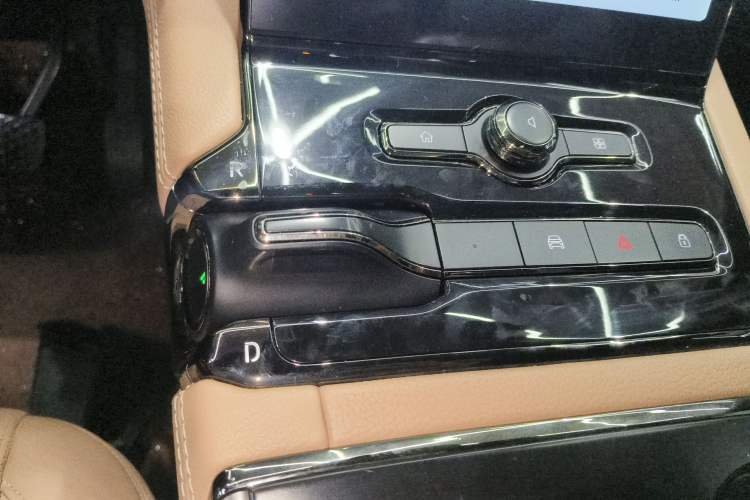 Used Nio ES8 2020 415 km Range 7-Seater Version Gear Lever