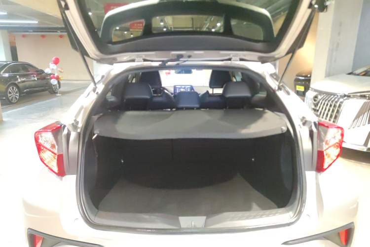 Used Toyota C-HR 2020 2.0L Leading Edition