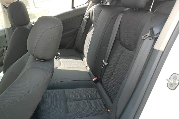 Used Peugeot 308 2014 Enjoy Edition Classic 1.6L Manual YouShang Model Left Rear Seat