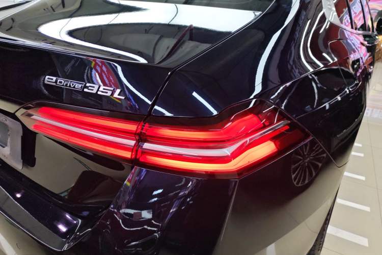 Used BMW i5 2024 eDrive 35L M Sport Package