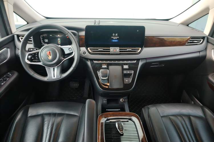 Used Hongqi HQ9 2023 2.0T Smart Connect Flagship Edition Center Console