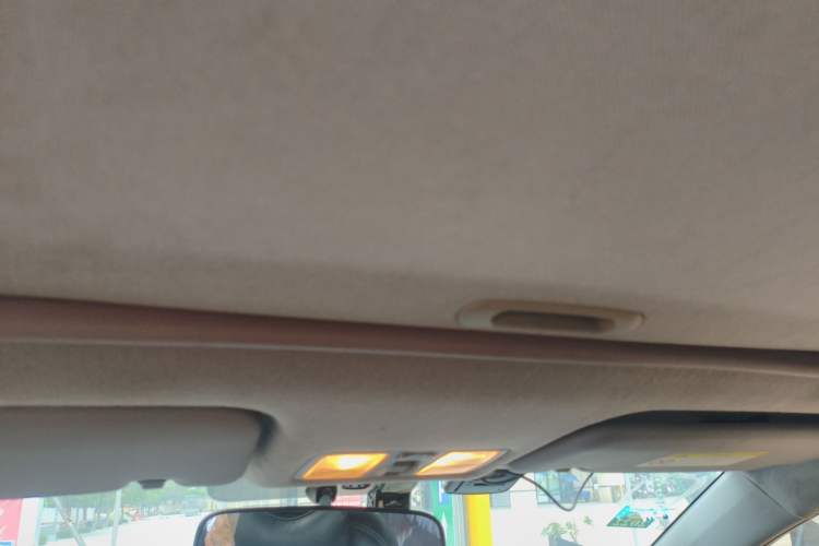 Used Hyundai Verna (older generation) 2017 1.4L Automatic YueXiang Edition China V-standard Headliner