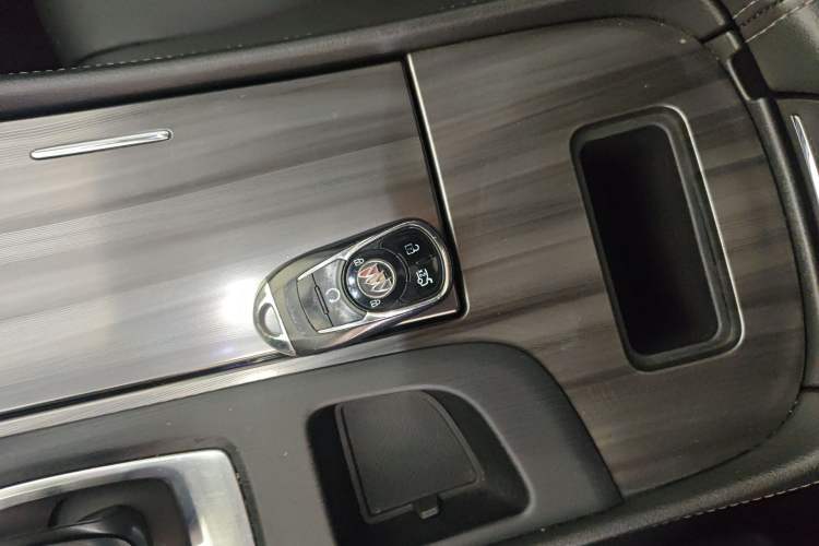 Used Buick LaCrosse 2021 652T Luxury Model