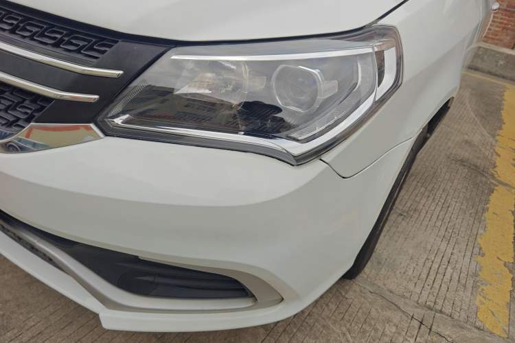 Used Geely Auto Diamond 2019 1.5L Manual Entry-Level Model Left Front Headlight