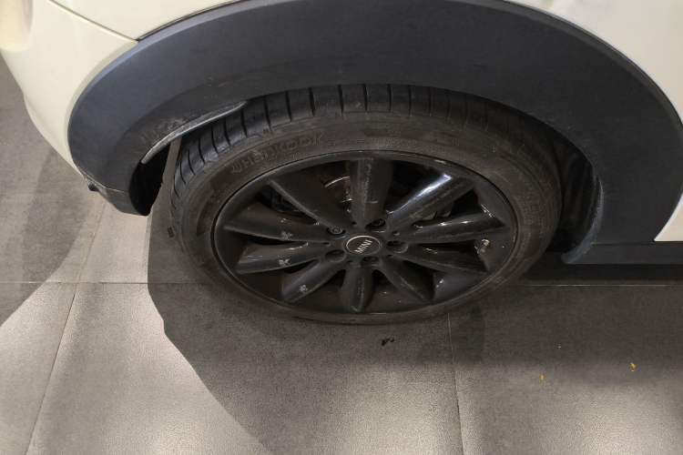 Used MINI 2019 2.0T COOPER S Classic Edition
