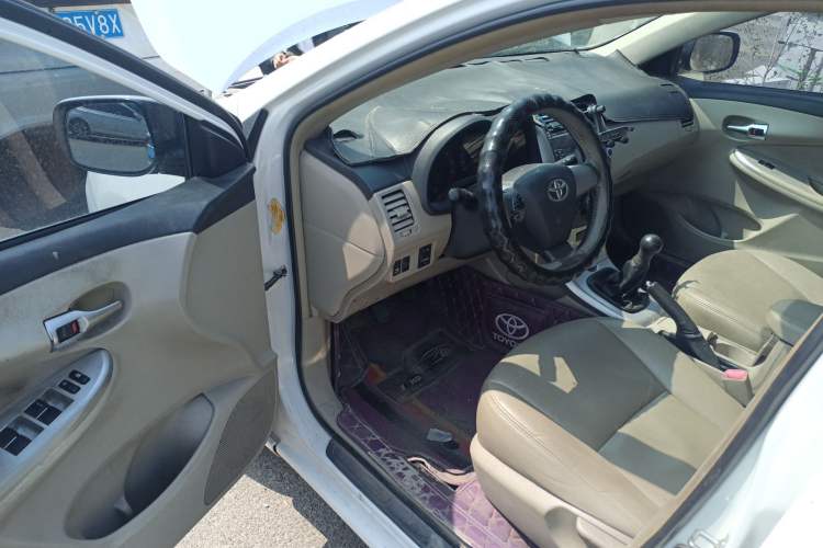 Used Toyota Corolla 2013 Special Edition 1.6L Manual Cool GL Model Driver Seat