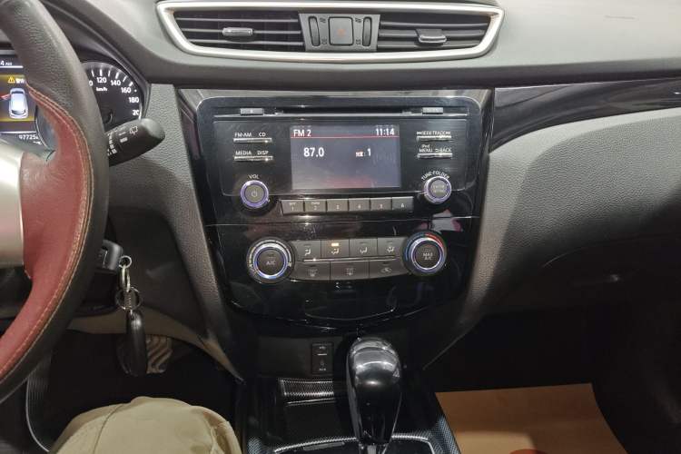 Used Nissan Qashqai 2016 2.0L CVT Elite Edition