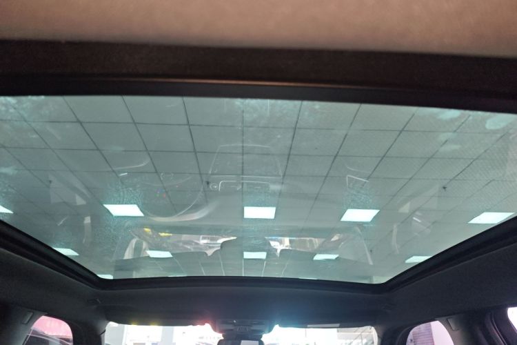 Used Land X7 2015 2.0T Panoramic Prestige Edition