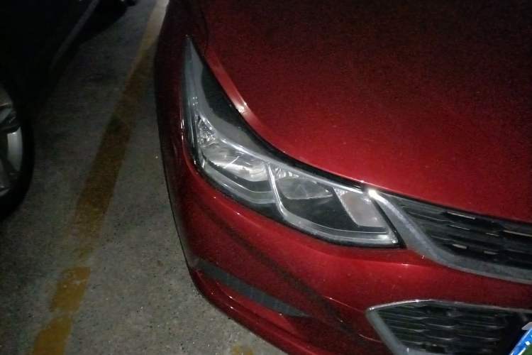 Used Chevrolet Cruze 2017 1.5L Automatic Pioneer Sunroof Edition
