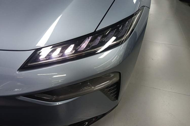 Used Dongfeng eπ eπ007 2024 Range-Extended 200 RuYi Edition