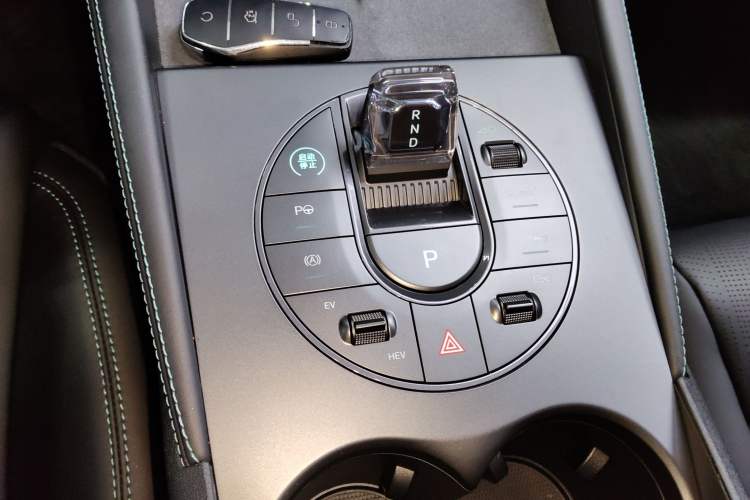 Used BYD Seal 06 New Energy 2025 DM-i Smart Drive 120KM Deluxe Model