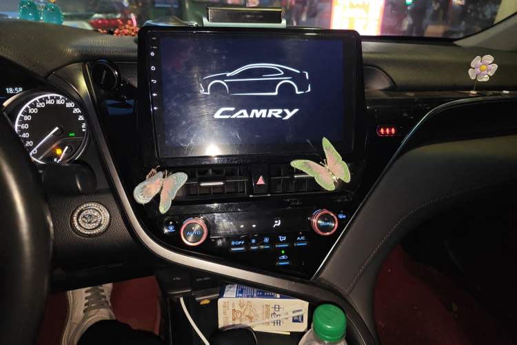 Used Toyota Camry 2021 2.0G Luxury Edition Audio And AC Panel