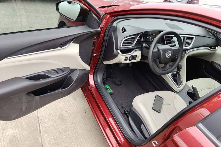 Used Buick GT 2021 Exemplar 1.5L Automatic Elite Version Driver Seat
